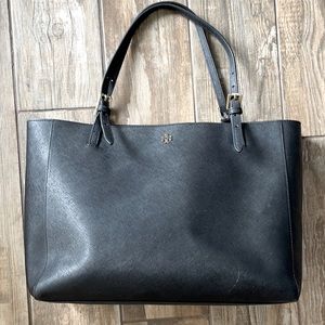 Tory Burch York Bucket Tote Black